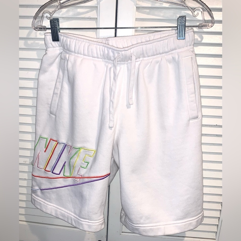 MENS CLUB SHORTS IN PHANTOM Men’s Small